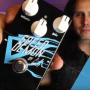 Gus G. balance l’overdrive Speed Demon