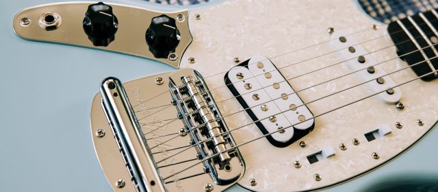 Fender honore Kurt Cobain et Nevermind