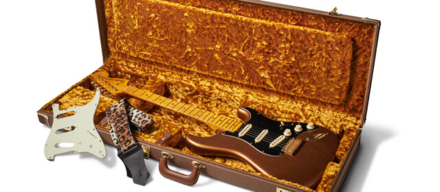 Fender frappe très fort avec la Strat Bruno Mars signature