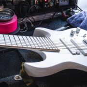 Stephen Carpenter chez Kiesel Guitars