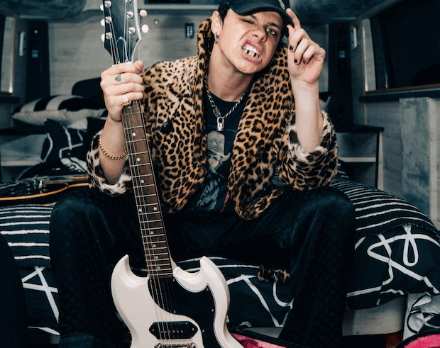 Yungblud en repos forcé