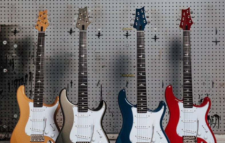 Silver Sky Defender… ou le trolling XXL de PRS Guitars